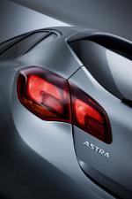 Opel Astra 5-Door 2009 года